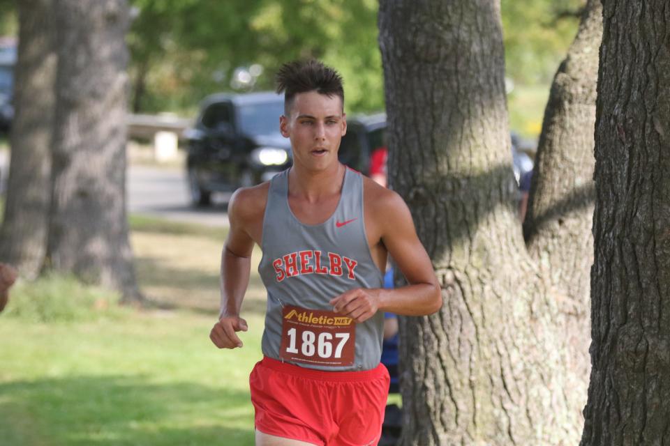 Shelby's Huck Finnegan nearly went sub-16 minutes in the MOAC championship meet on Saturday.