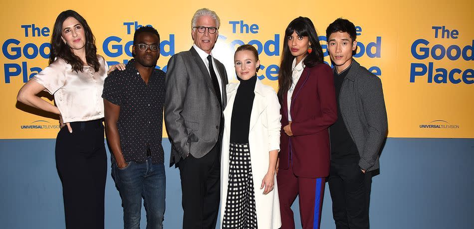 The Good Place actors posing for a group shot.