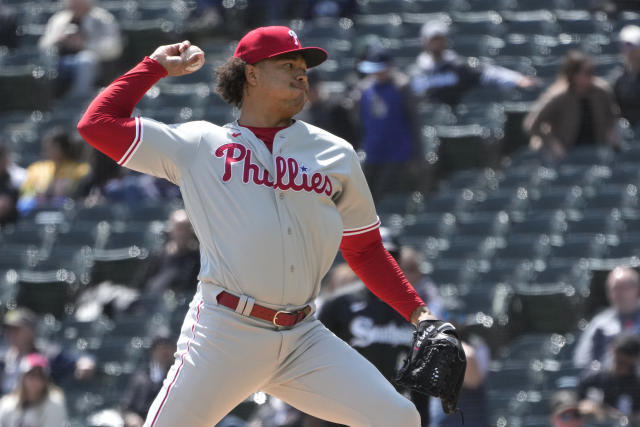 Turner, Marsh hit homers, Phillies beat White Sox 5-2