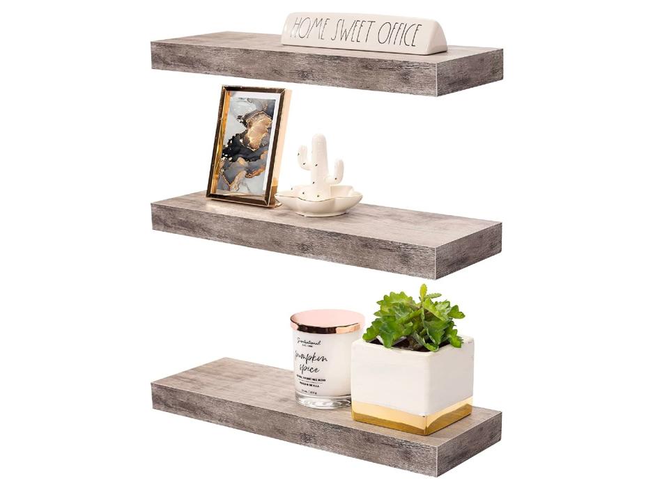 A floating shelf set from Sorbus