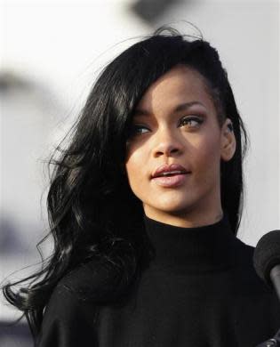 Rihanna and Brooklyn Decker promote “Battleship”