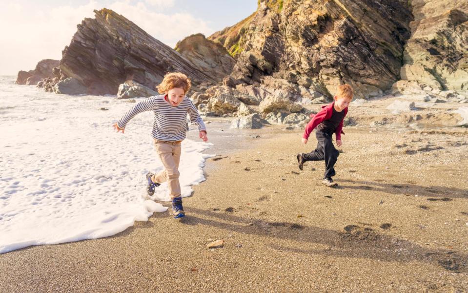 Lansallos Beach, Cornwall