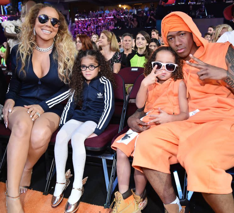 For the kids! Mariah and Nick Cannon with Roc and Roe watching the Nickelodeon's 2017 Kids' Choice Awards on March 11. (Photo: Kevin Mazur/KCA2017/WireImage)