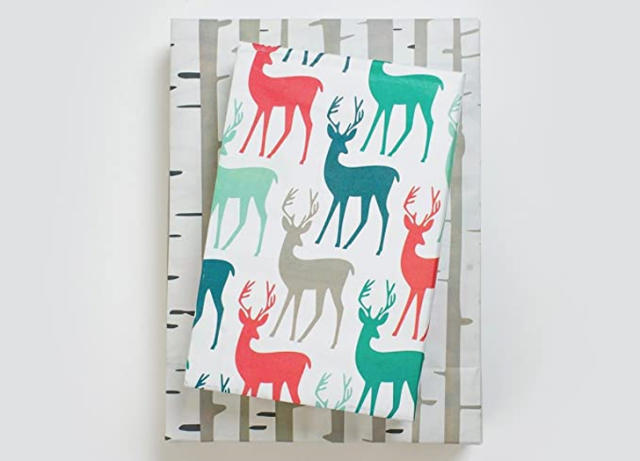 The 15 Best Recyclable Wrapping Papers for the Holidays 2021 - PureWow