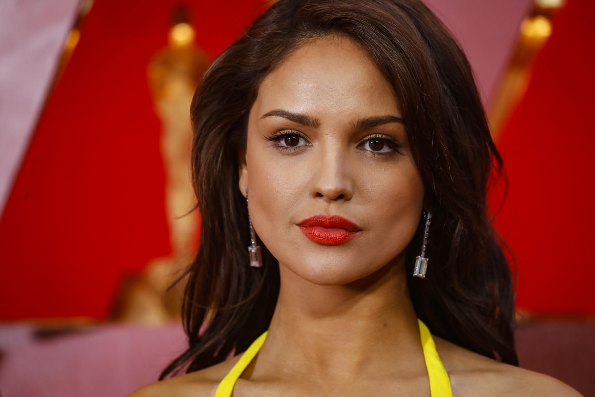 ¡la Reina De Hollywood Eiza González Se Convierte En La Actriz Más Taquillera En Eu 2672