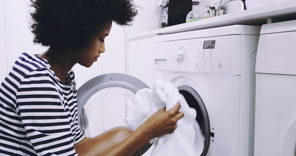 How to stop a washing machine from moving and vibrating 