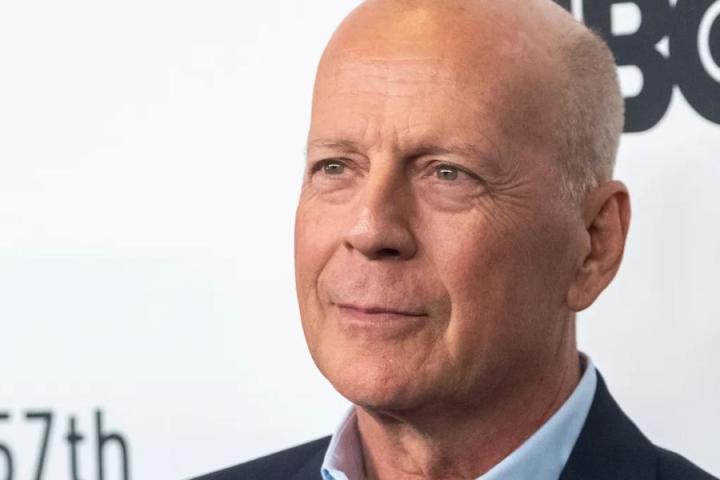 Bruce Willis celebra su primer cumpleaños desde su diagnóstico de demencia y comparte video