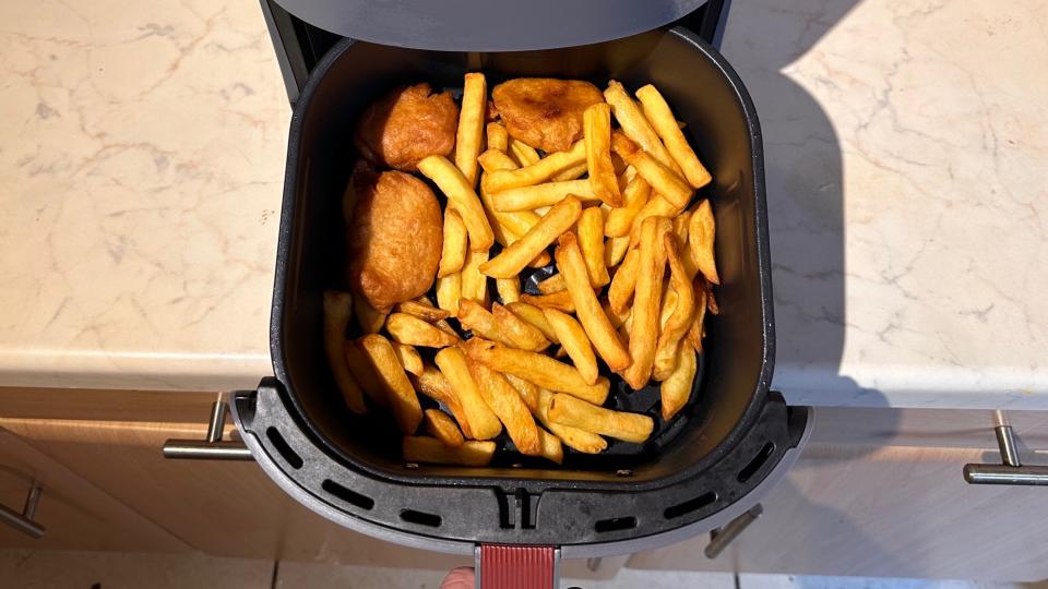 Cosori air fryer takeaway