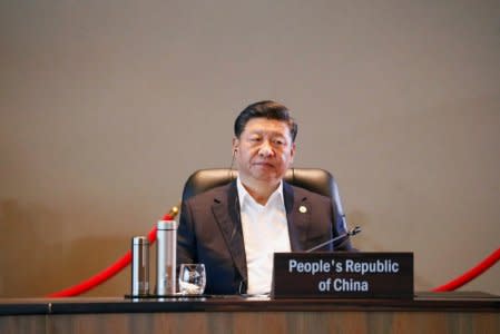 FILE PHOTO  -  China's President Xi Jinping attends the retreat session during the APEC Summit in Port Moresby, Papua New Guinea November 18, 2018. REUTERS/David Gray