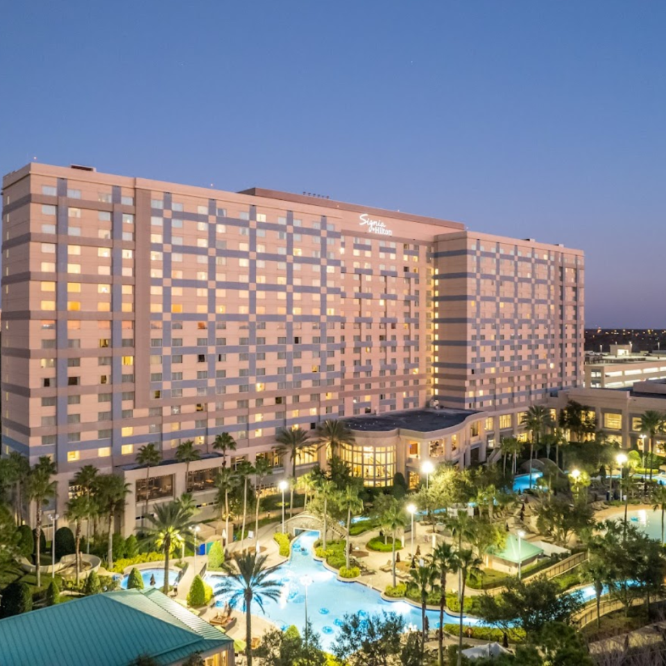 10 Best Hotels to Stay Near Disney World (More Affordable) in 2024