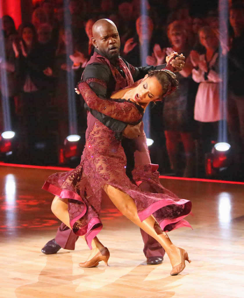 Emmitt Smith and Cheryl Burke (11/19/12)