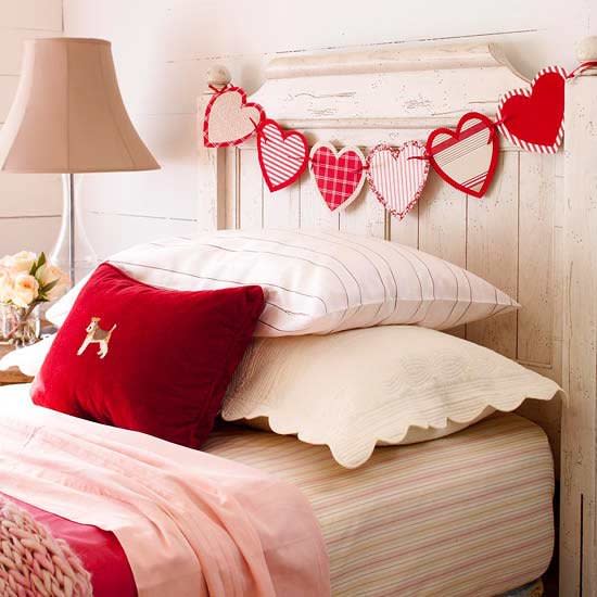 Show your Valentine how much you care with one (or a few!) of these easy-to-make homemade Valentine's Day crafts. Use these ideas to make adorable Valentine's Day decorations, or turn these crafts into a sweet DIY Valentine's Day gift idea.