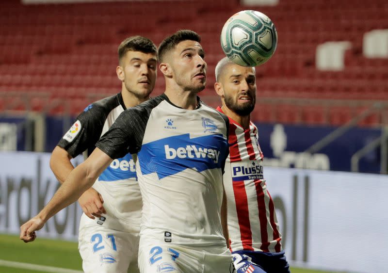 La Liga Santander - Atletico Madrid v Deportivo Alaves