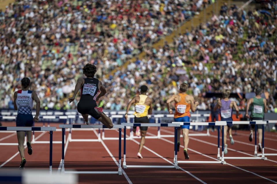 Ismail Nezir of Turkey in action during the ATHLETICS - MEN'S 400M HURDLES at Olympiastadion during the European Championships 2022 on August 18, 2022, in Munich, Germany. Photo: Daniel Kopatsch / Munich2022