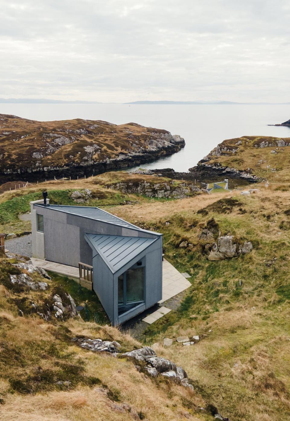 Blue Hare: a modernist hideaway on Isle of Harris (Holly Farrier)
