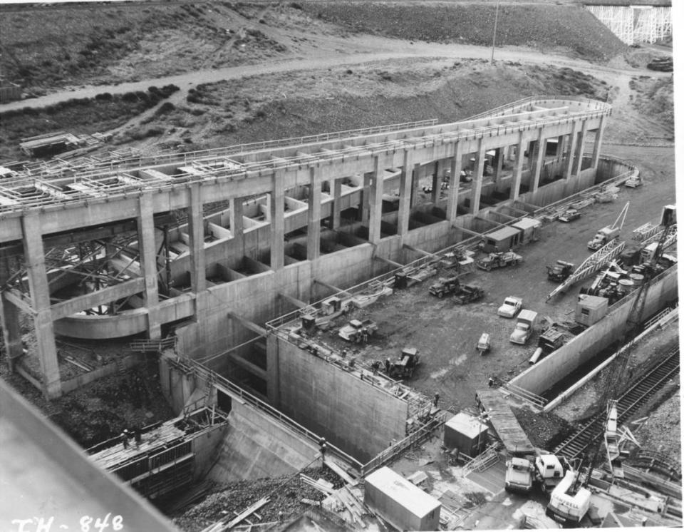 Construction started on Ice Harbor Lock and Dam on the Snake River in 1956. When completed water rose and cover ed Native American historical and cultural sites. U.S. Army Corps of Engineers