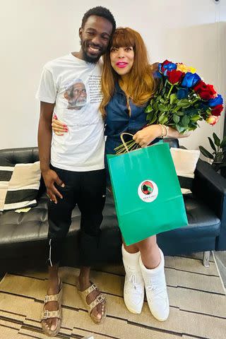 <p>@store.africanbiomineral/Instagram</p> Wendy Williams with Bolingo Balance owner Victor Bowman in Newark, N.J.