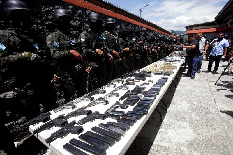 Honduras Armed Forces take control of Tamara prison, on the outskirts of Tegucigalpa