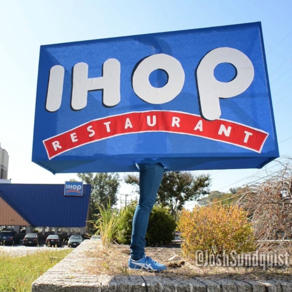2015: IHop Sign