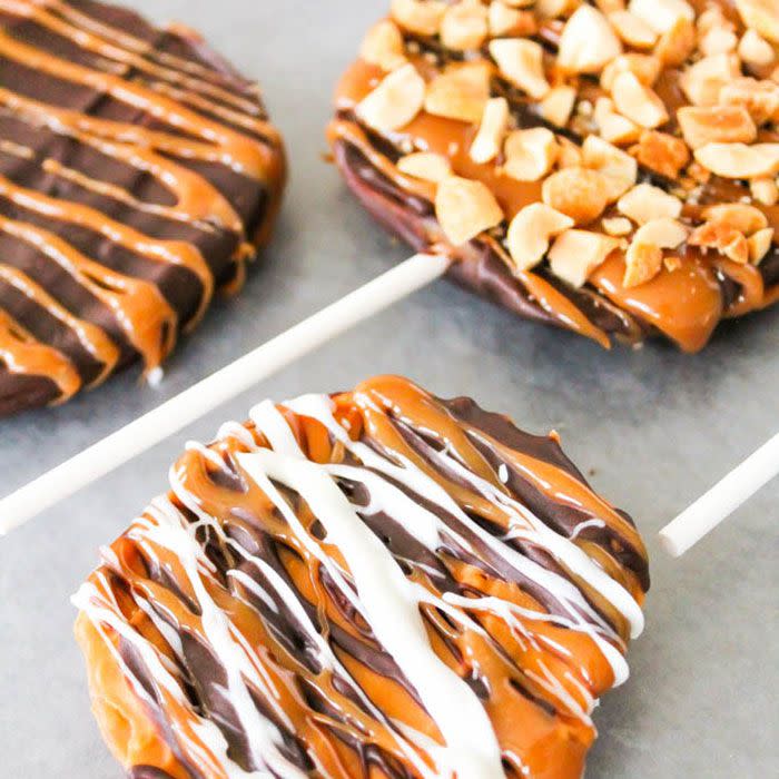 <p>Caramel apples may be delicious, but they're a pain to eat. Turning them into slices is much better.</p><p><strong>Get the recipe at <a rel="nofollow noopener" href="http://domesticallyblissful.com/caramel-apple-slices/" target="_blank" data-ylk="slk:Domestically Blissful;elm:context_link;itc:0;sec:content-canvas" class="link ">Domestically Blissful</a>.</strong></p>