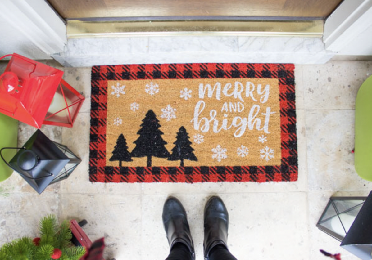 diy christmas door decoration buffalo plaid doormat