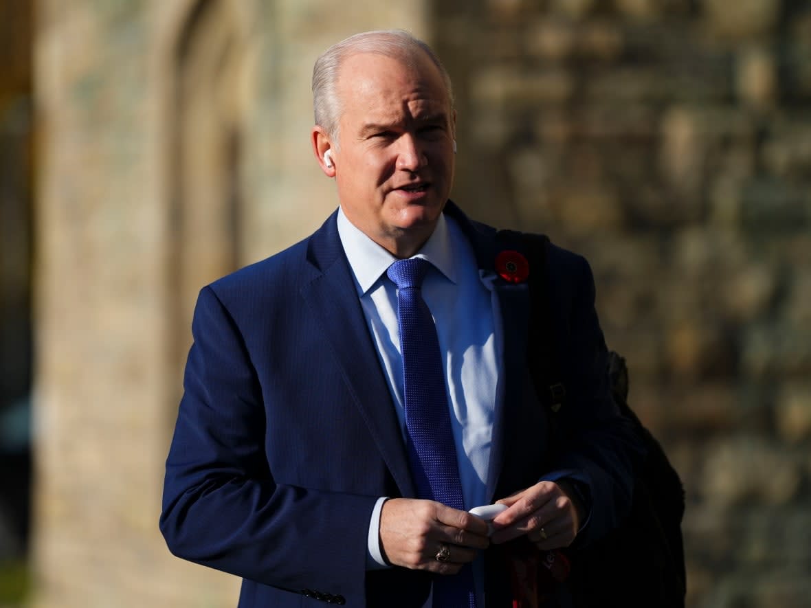 Conservative leader Erin O'Toole arrives at Parliament Hill in Ottawa on Monday, Nov. 8, 2021. (Sean Kilpatrick/Canadian Press - image credit)