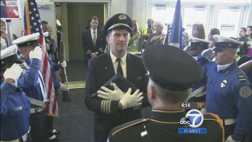 US Honor Flag arrives for slain TSA officer; LAX ceremony held