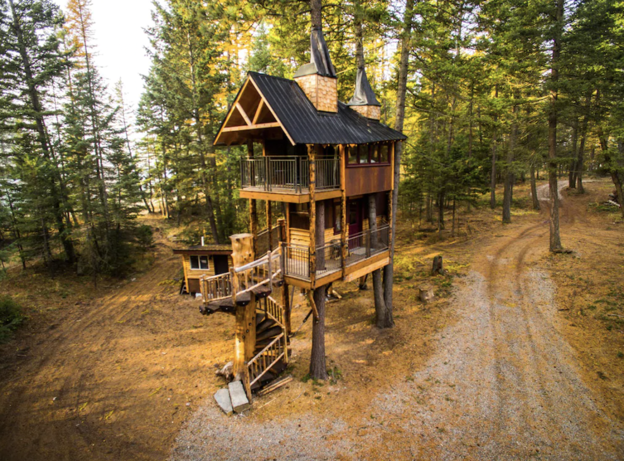 Montana Treehouse Retreat