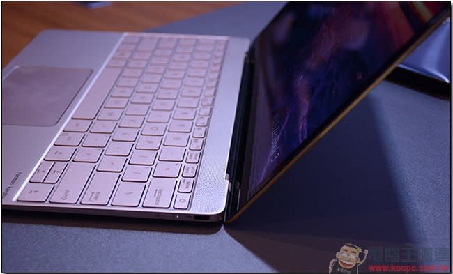 『Computex2016』Asus 發表最新 ZenBook 3 與 Transformer 3 Pro 變形筆電，輕薄機身質感出眾