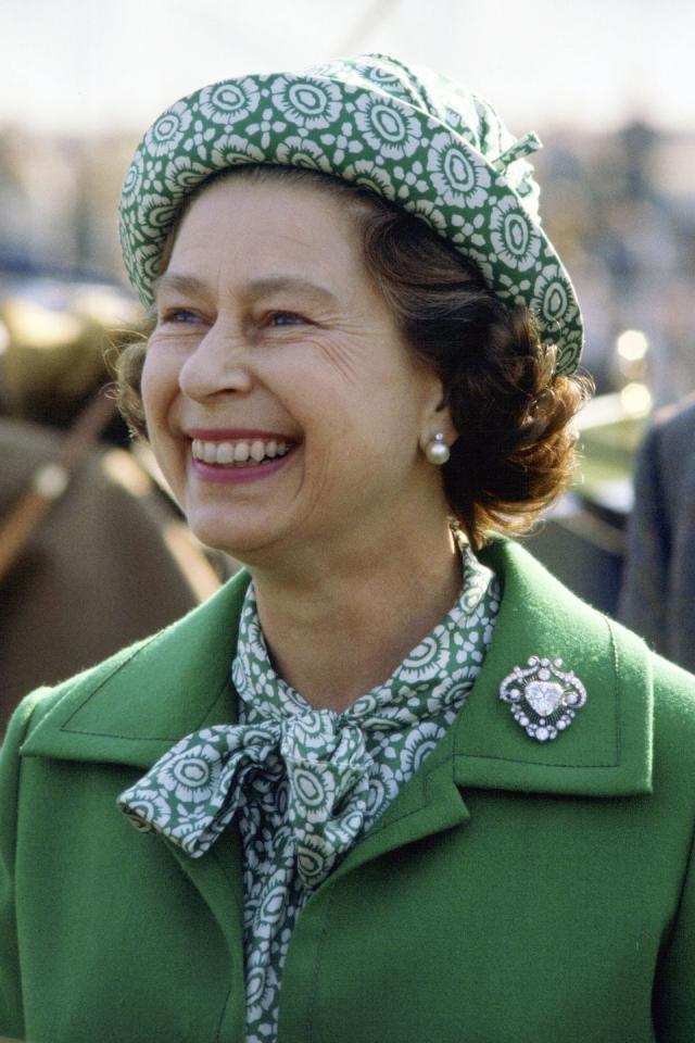 70 Best Royal Hats in History - Most Memorable Royal Family