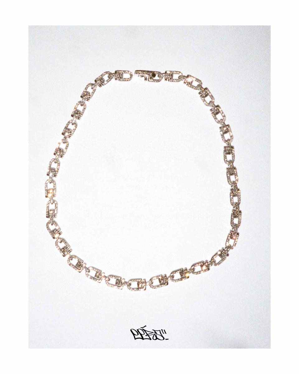 Eéra necklace