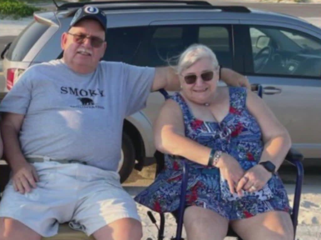Ronnie Barker, 72, and his wife Beverly Barker, 69 (Nevada State Police Highway Patrol)