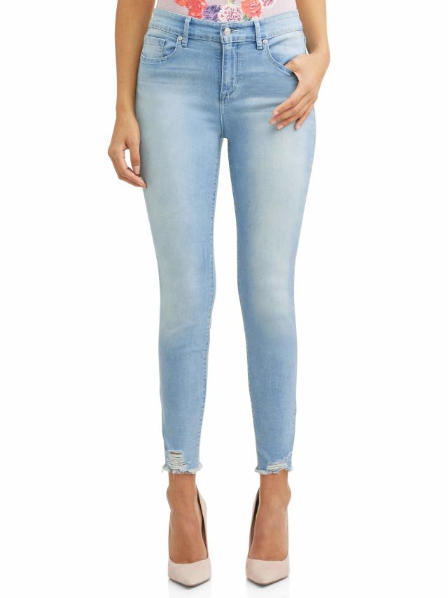 Sofia Jeans por Sofia Vergara Plus Size Rosa Curvy Ripped Hem Jeans