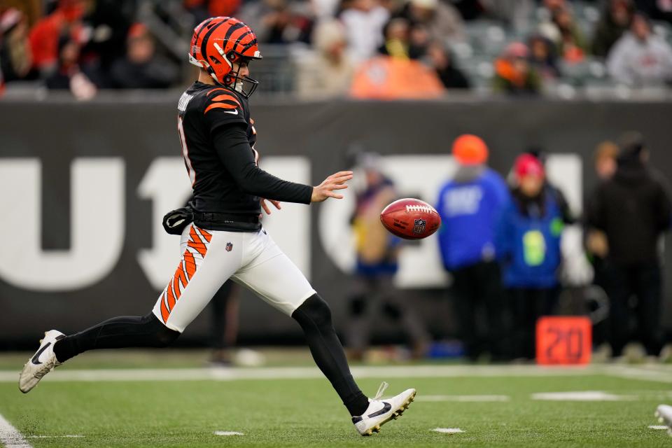 When special teams coordinator Darrin Simmons was asked if the team was looking for a new punter said: "I certainly think there's still a lot of meat left on the bone for him. And so I think I don't want to overreact here."