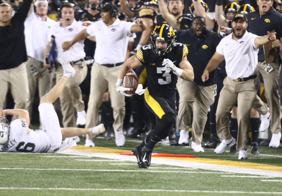 IOWA CITY, IOWA- SEPTEMBER 30: Defensive back Cooper DeJean #3 of the Iowa Hawkeyes runs a punt return down the sideline during the second half against the Michigan State Spartans at Kinnick Stadium on September 30, 2023 in Iowa City, Iowa. (Photo by Matthew Holst/Getty Images)