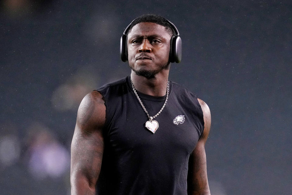 PHILADELPHIA, PENNSYLVANIA - NOVEMBER 27: A.J. Brown #11 of the Philadelphia Eagles warms up before the game against the Green Bay Packers at Lincoln Financial Field on November 27, 2022 in Philadelphia, Pennsylvania. (Photo by Mitchell Leff/Getty Images)