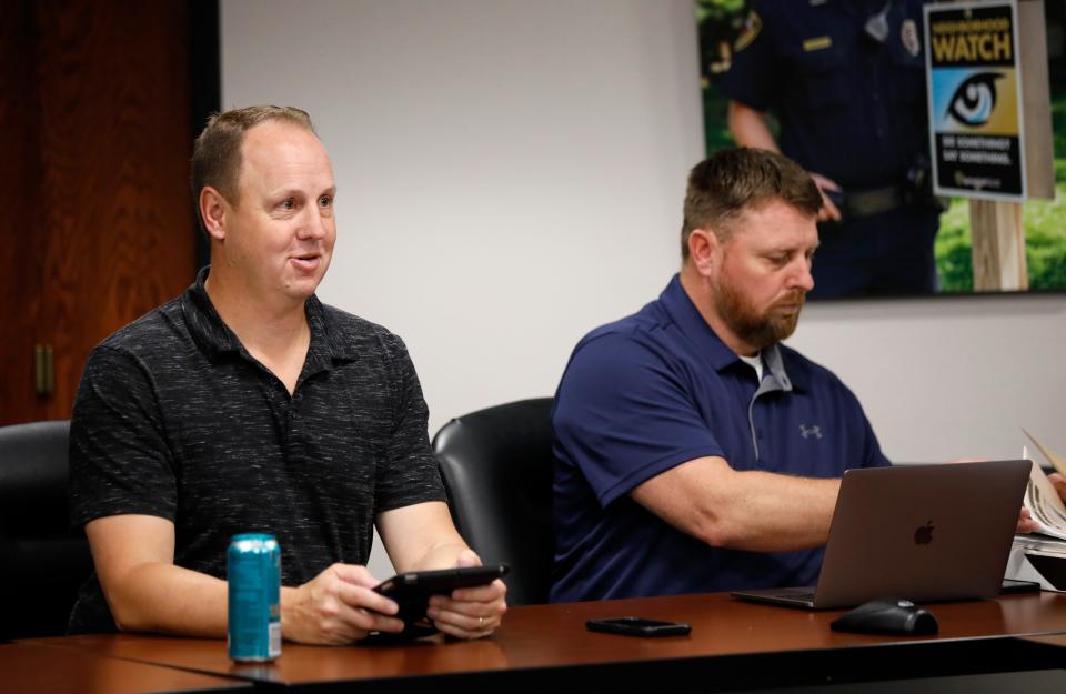 Board president Andy Stewart and the pension's administrative director, Tony Kelley, during a meeting of the Police and Firefighters' Retirement System board on May 11.