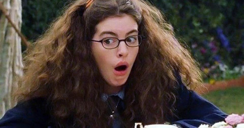 a photo of Mia Thermopolis from Princess diaries gasping with frizzy hair