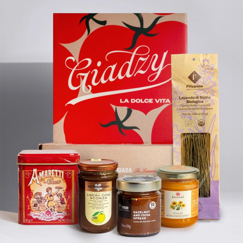 Giada De Laurentiis Dropped Mother's Day Gift Boxes On Giadzy