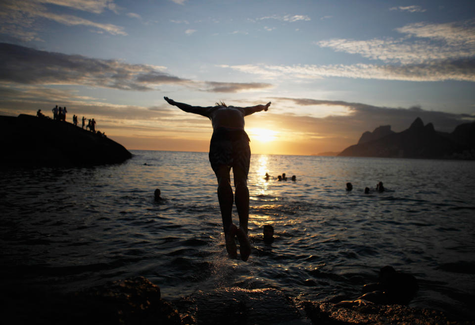 <p>"This is the place to go for happy hour. It's a small outlet nestled between Copacabana and Ipanema beaches where vendors sell drinks like Aperol Spritzes. When the sun sets, everyone claps."</p>