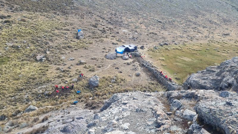 En los Andes peruanos, agricultores recurren a represas prehispánicas para combatir escasez de agua