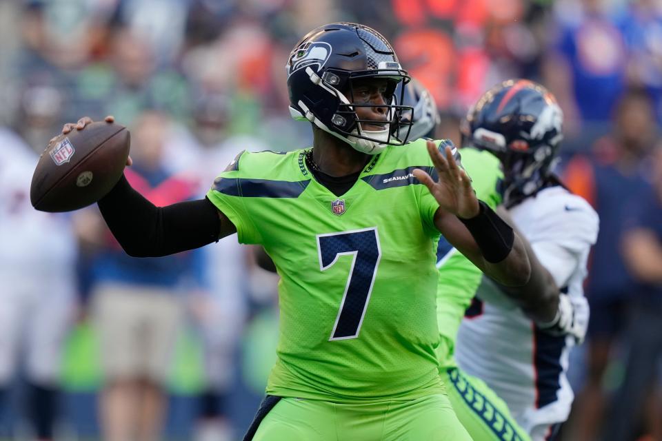 Geno Smith and the Seattle Seahawks are underdogs against the San Francisco 49ers in their NFL Week 2 game.