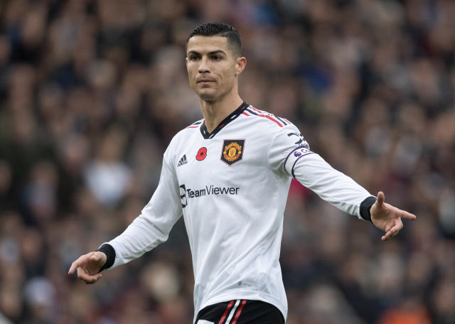 Cristiano Ronaldo says he feels 'betrayed' by Man United, claims execs are  trying to push him out of the club