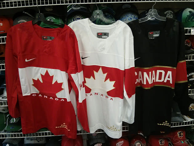 New Red (Black Logo) Nike Team Canada Olympic Hockey Jersey Large
