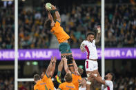 Australia's Rob Valetini reaches for the ball to win a lineout during the third rugby international between England and the Wallabies at the Sydney Cricket Ground in Sydney, Australia, Saturday, July 16, 2022. (AP Photo/Mark Baker)