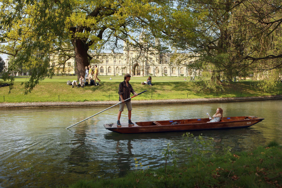 Well endowed: Members of the public punt along the river Cam in front of the colleges of Cambridge University on April 19, 2011 in Cambridge, England. Photo: Oli Scarff/Getty Images