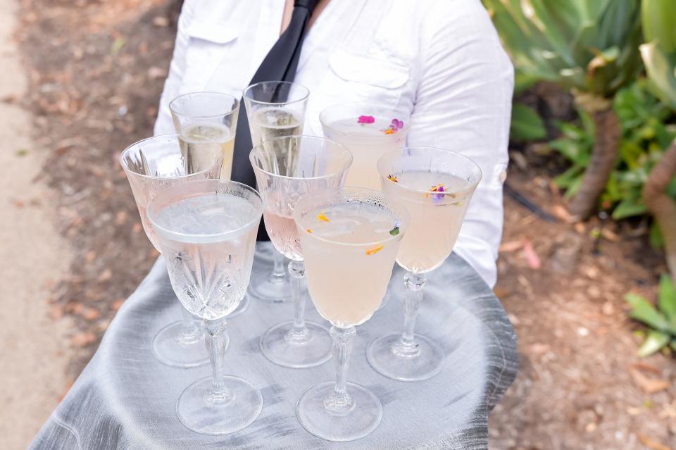 Refreshments echoing the event's muted, floral color scheme were served.