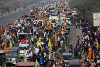 DELHI, INDIA - 2021/01/26: Farmers' Tractors Parade seen heading towards Delhi during the demonstration. Farmers protesting against agricultural reforms breached barricades and clashed with police in the capital on the India's 72nd Republic Day. The police fired tear gas to restrain them, shortly after a convoy of tractors trundled through the Delhi's outskirts. (Photo by Amarjeet Kumar Singh/SOPA Images/LightRocket via Getty Images)