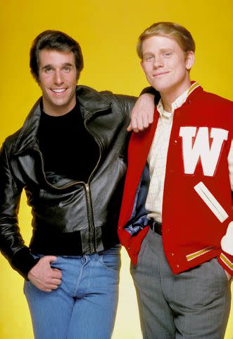 <p>ABC Photo Archives/Disney General Entertainment Content via Getty</p> Henry Winkler and Ron Howard on "Happy Days"