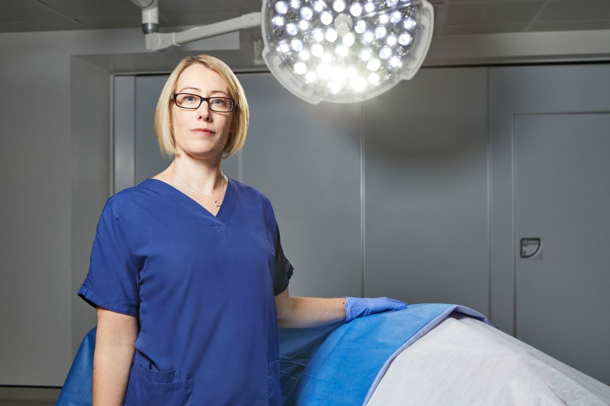 Professor Claire Smith guides viewers through an investigation of fatal illness. (Channel 4)